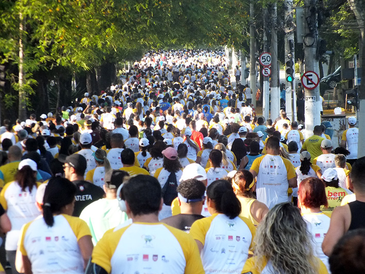 Corridas de rua estão na crista da onda