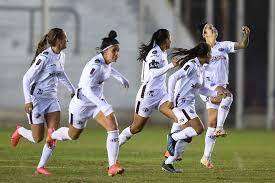 Exposição Mulheres do Futebol chega à Araraquara