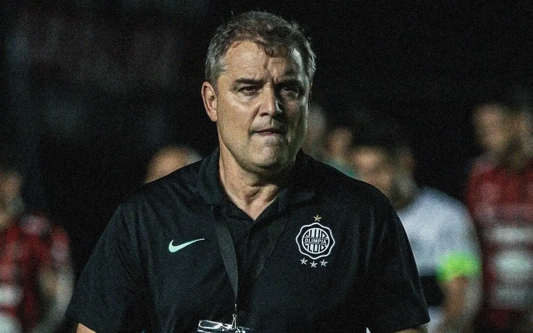 Santos contrata Diego Aguirre